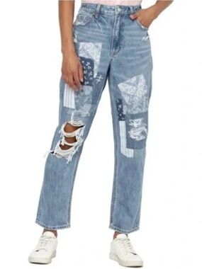 American Eagle Outfitters Patched Mom Straight Jean
